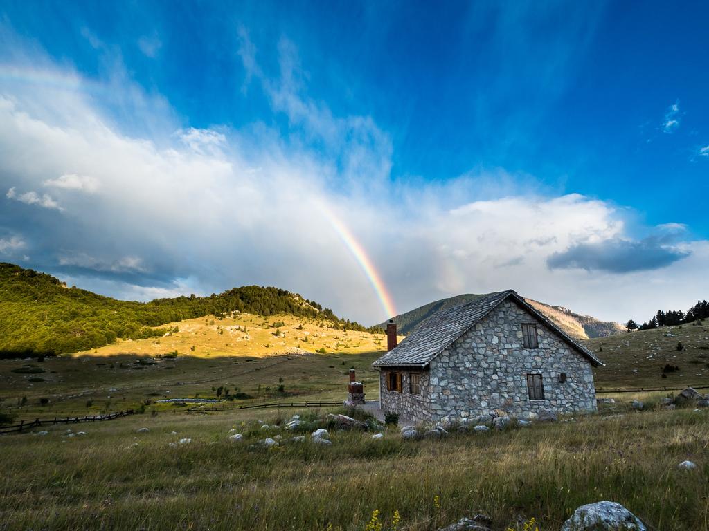 Mountain House Varda Ledenice エクステリア 写真